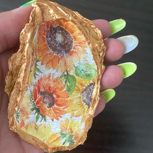 HANDMADE SUNFLOWER RIND DISH JEWELRY TRAY